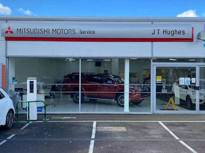 JT Hughes Newtown Mitsubishi Service Centre
